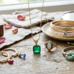 Narasi Estetika dalam Aksesori dan Perhiasan